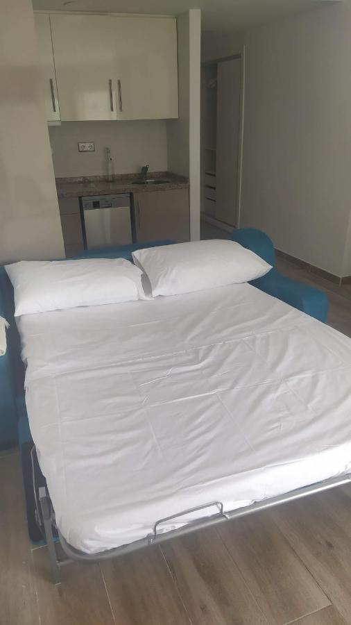 Almuñécar Apartamento Estudio En Chinasol Primera Linea Playa San Cristobal מראה חיצוני תמונה